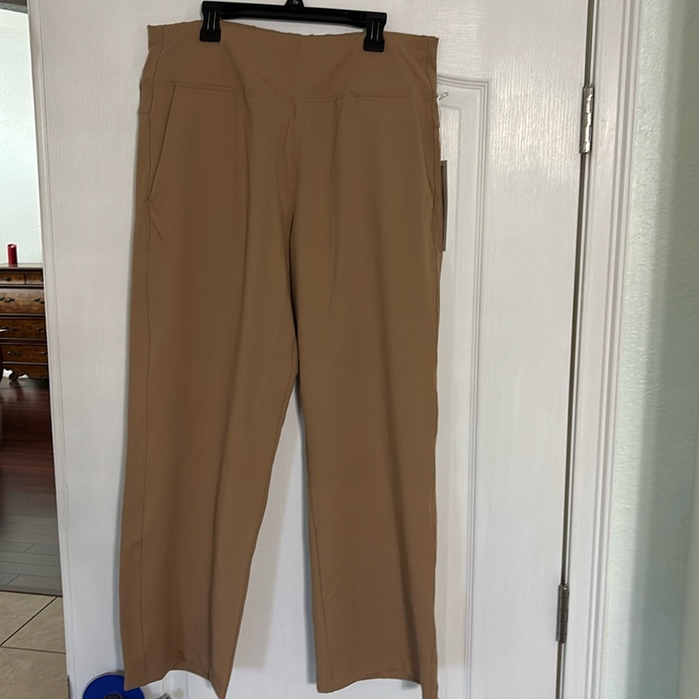NWT Kira Grace Traveler Ankle Pant